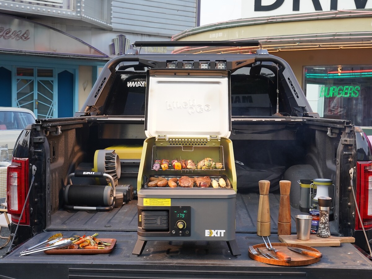 EXIT Fire’n’Go Portable Pellet Grill has 56% larger grill space with smart temperature control